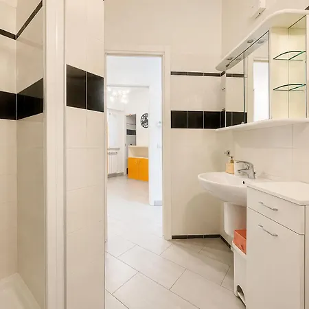Apartment Hostdomus - Hub *