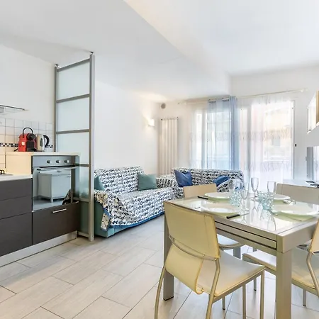 Appartement Hostdomus - Hub Finale Ligure