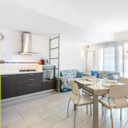 Appartement Hostdomus - Hub Finale Ligure
